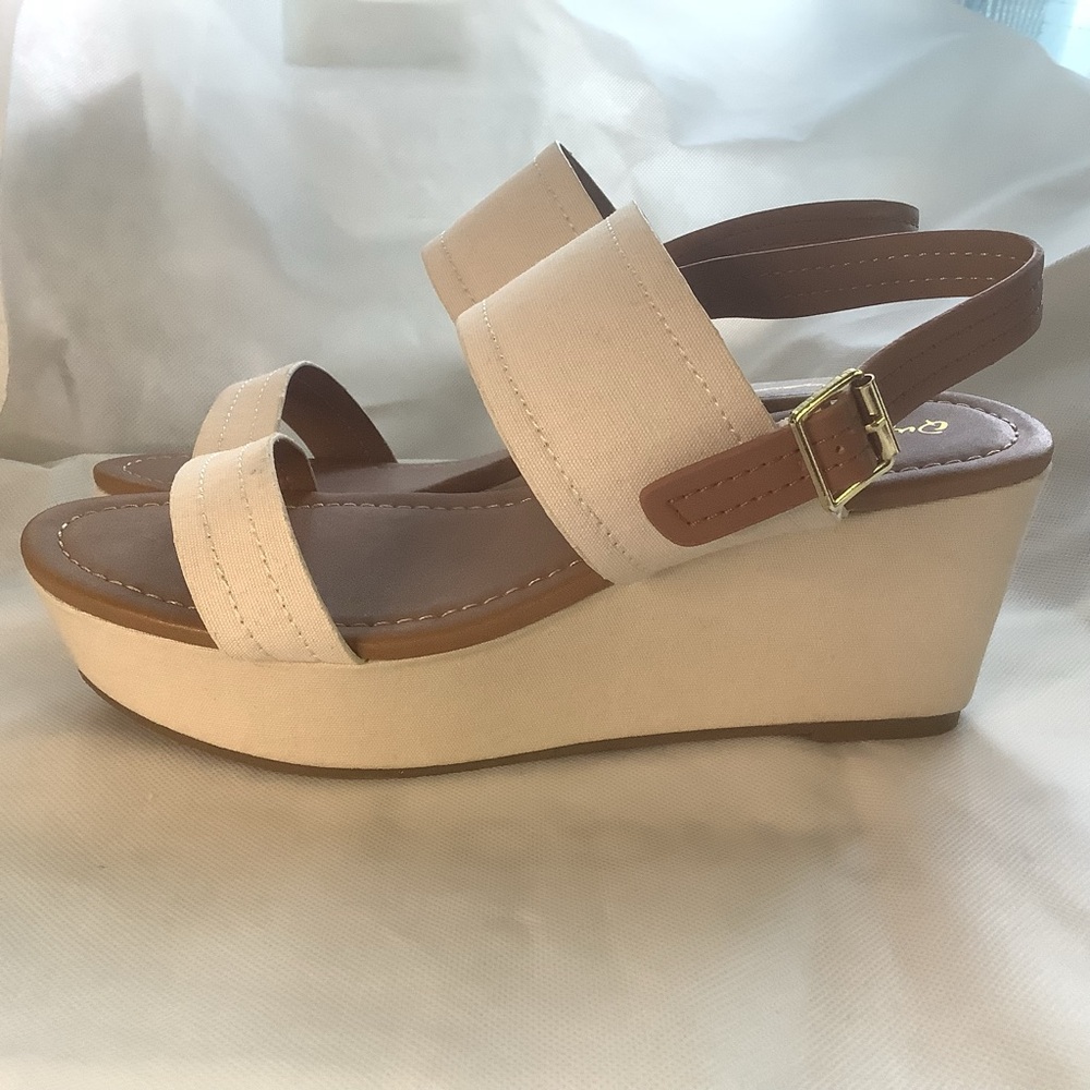 Size 9 Qupid Sandals wedge platform canvas new - Picture 7 of 11